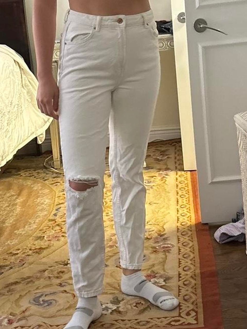 Bershka -White Mom Jeans with Knee Distress